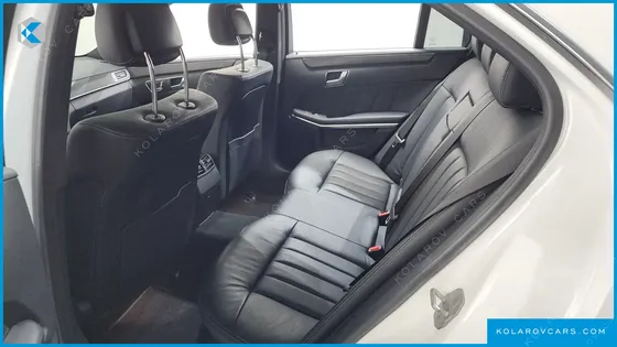 MERCEDES E-CLASS E300 ELEGANCE