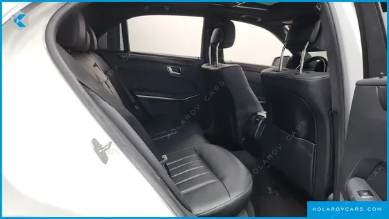MERCEDES E-CLASS E300 ELEGANCE