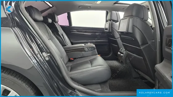 BMW 7 SERIES 740LI