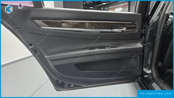 BMW 7 SERIES 740LI