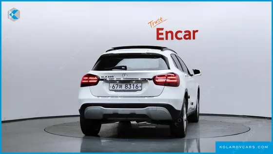 MERCEDES GLA-CLASS GLA220