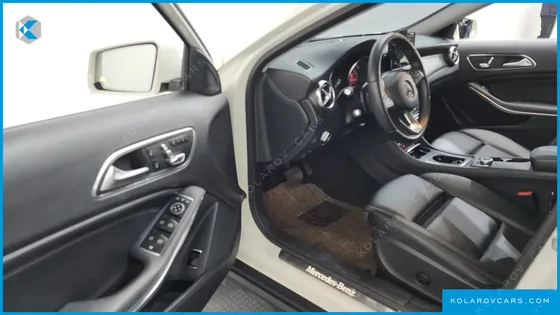 MERCEDES GLA-CLASS GLA220