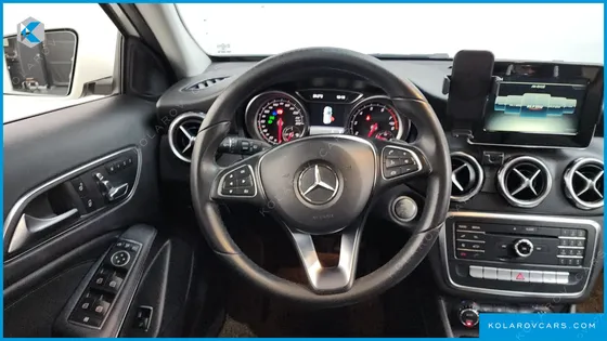 MERCEDES GLA-CLASS GLA220