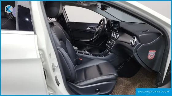 MERCEDES GLA-CLASS GLA220