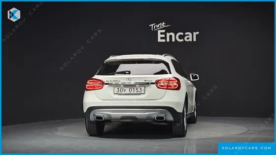 MERCEDES GLA-CLASS GLA200 D 4MATIC