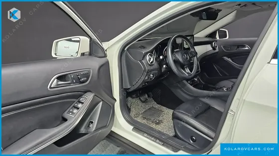 MERCEDES GLA-CLASS GLA200 D 4MATIC