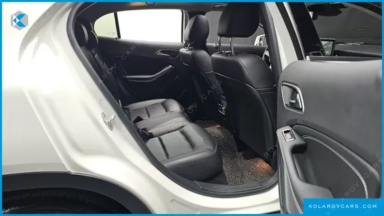 MERCEDES GLA-CLASS GLA200 D 4MATIC