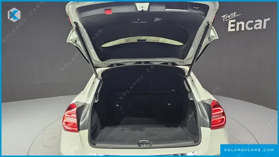 MERCEDES GLA-CLASS GLA200 D 4MATIC