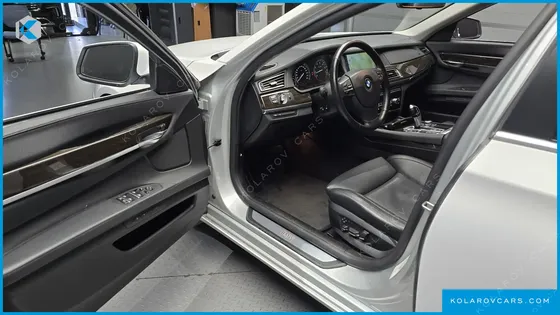 BMW 7 SERIES 750LI
