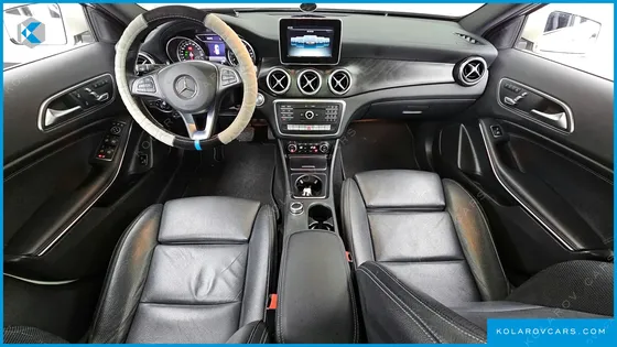 MERCEDES GLA-CLASS GLA220 PREMIUM