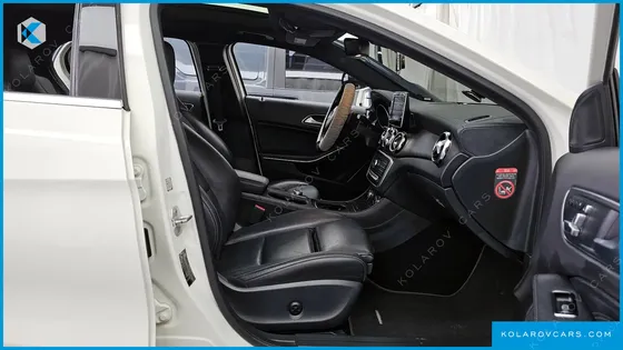 MERCEDES GLA-CLASS GLA220 PREMIUM