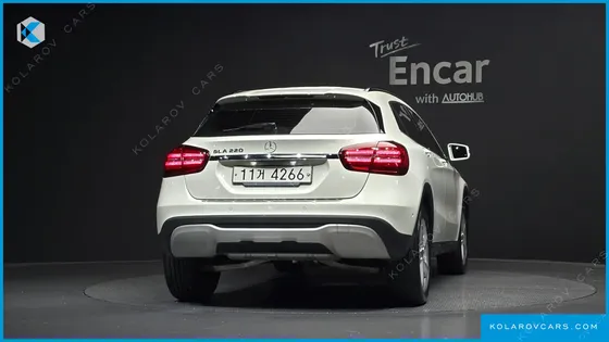 MERCEDES GLA-CLASS GLA220