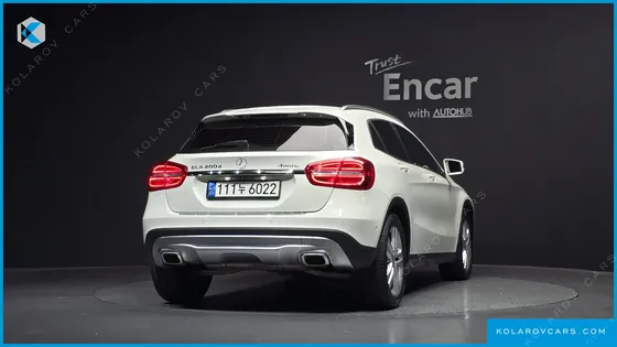 MERCEDES GLA-CLASS GLA200 D 4MATIC