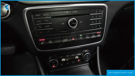 MERCEDES GLA-CLASS GLA200 D 4MATIC