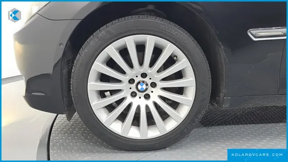 BMW 7 SERIES 740I
