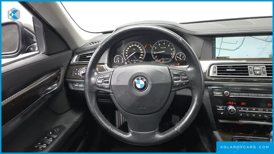 BMW 7 SERIES 740I