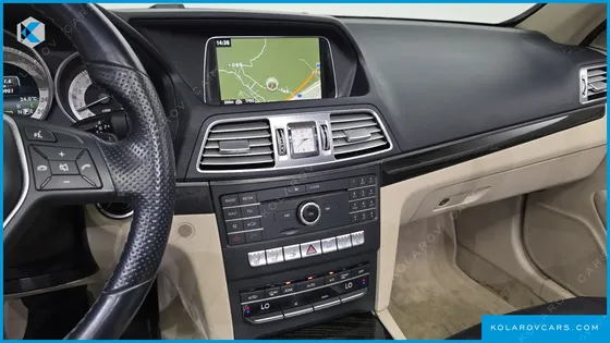 MERCEDES E-CLASS E200 CABRIOLET