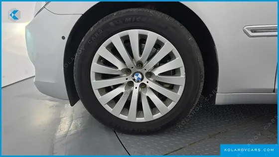 BMW 7 SERIES 740LI