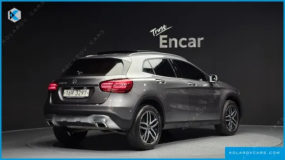 MERCEDES GLA-CLASS GLA220 PREMIUM