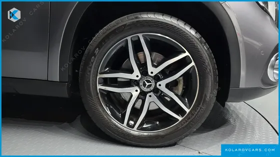 MERCEDES GLA-CLASS GLA220 PREMIUM