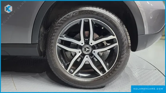 MERCEDES GLA-CLASS GLA220 PREMIUM