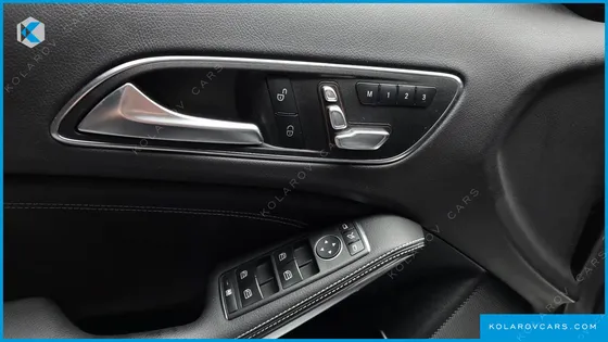 MERCEDES GLA-CLASS GLA220 PREMIUM