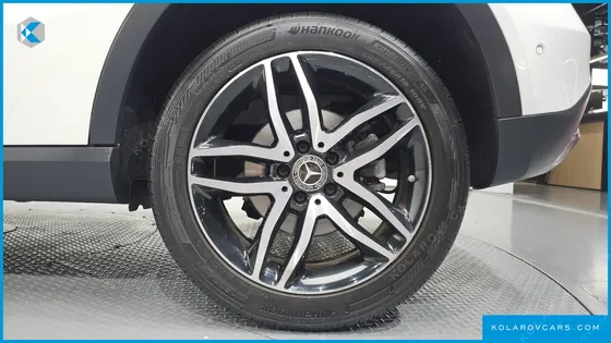 MERCEDES GLA-CLASS GLA220 PREMIUM