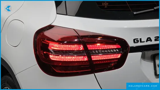 MERCEDES GLA-CLASS GLA220 PREMIUM
