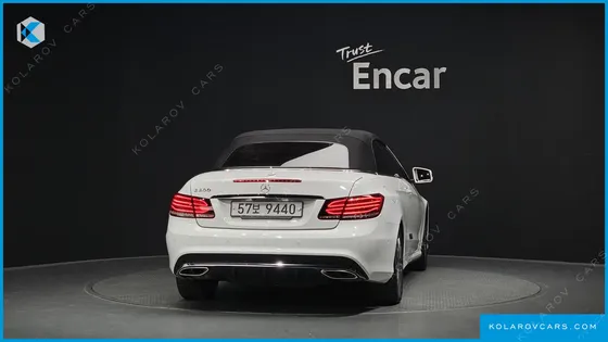 MERCEDES E-CLASS E200 CABRIOLET