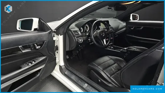 MERCEDES E-CLASS E200 CABRIOLET