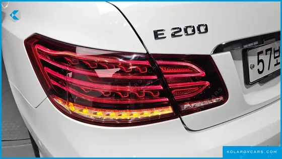 MERCEDES E-CLASS E200 CABRIOLET