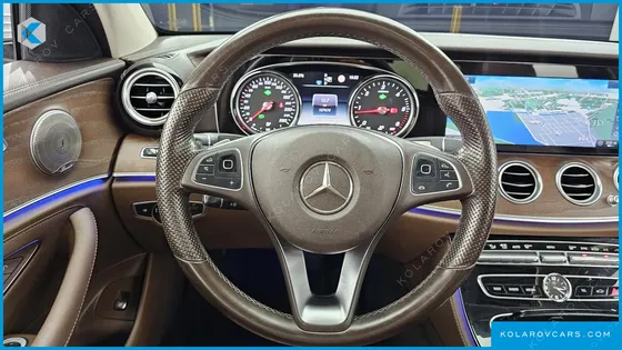 MERCEDES E-CLASS E220D EXCLUSIVE