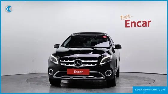 MERCEDES GLA-CLASS GLA220 PREMIUM