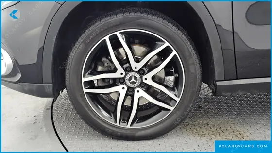 MERCEDES GLA-CLASS GLA220 PREMIUM