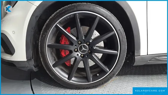 MERCEDES GLA-CLASS GLA45 AMG 4MATIC