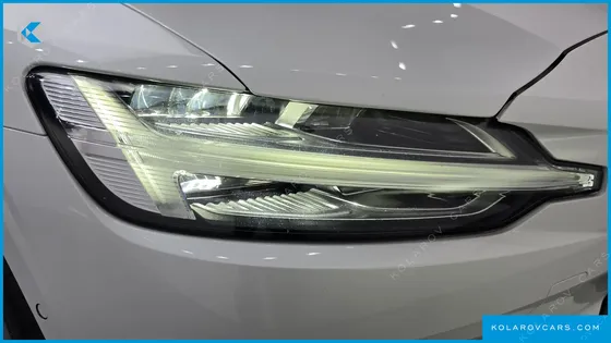 VOLVO S60 B5 ULTIMATE BRIGHT