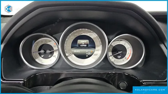MERCEDES E-CLASS E300 4MATIC AVANTGARDE