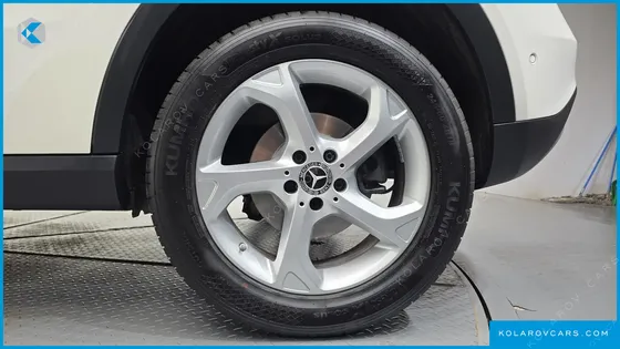MERCEDES GLA-CLASS GLA220