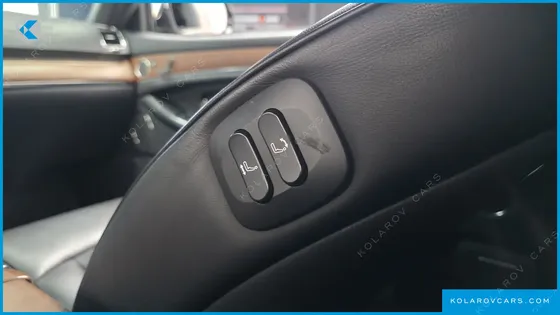 KGM - SSANGYONG CHAIRMAN CW700