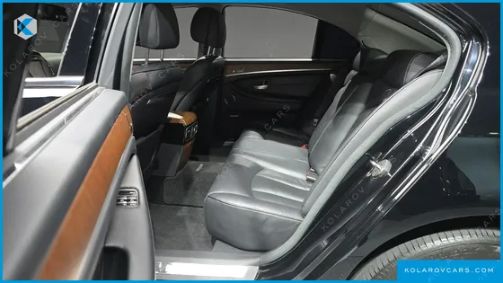 KGM - SSANGYONG CHAIRMAN CW600