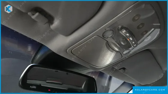 KGM - SSANGYONG CHAIRMAN CW600