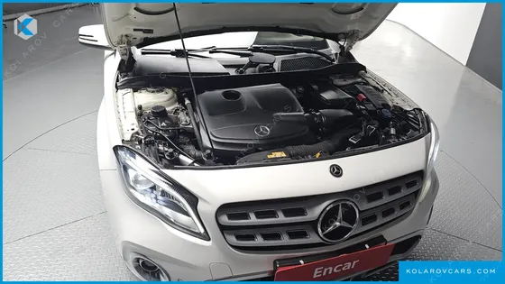 MERCEDES GLA-CLASS GLA220 PREMIUM