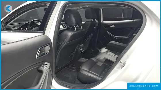 MERCEDES GLA-CLASS GLA220 PREMIUM