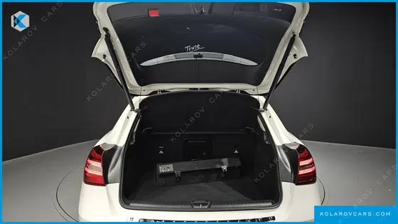 MERCEDES GLA-CLASS GLA220 PREMIUM