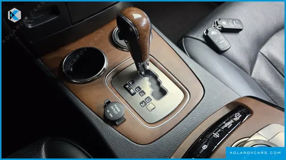 KGM - SSANGYONG CHAIRMAN CW700 4TRONIC