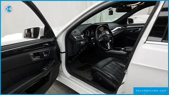 MERCEDES E-CLASS E220 CDI AVANTGARDE