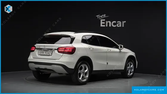 MERCEDES GLA-CLASS GLA220