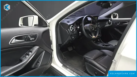 MERCEDES GLA-CLASS GLA220