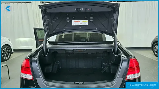 KGM - SSANGYONG CHAIRMAN V8 5000