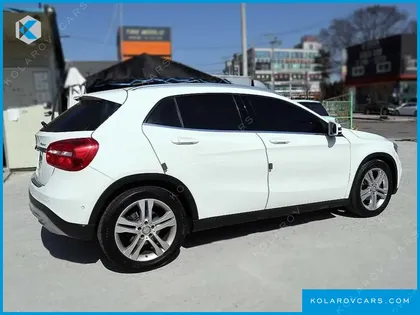 MERCEDES GLA-CLASS GLA200 D 4MATIC